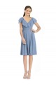 Vendedor de Decote V Chiffon Mangas Curtas Costas em V Azul Empoeirado Vestidos de Madrinha